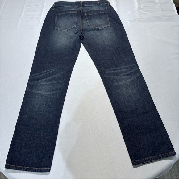 CAbi Malibu Jeans Size 2 Medium Wash Distressed Straight Leg Denim - Picture 3 of 5